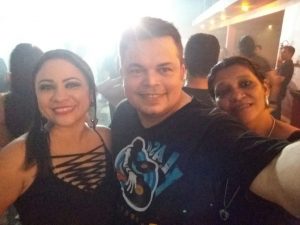 whatsapp-image-2017-03-21-at-22-42-31-16